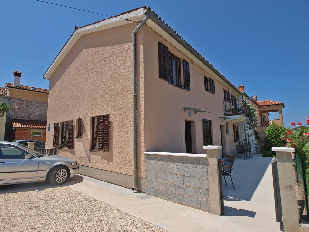 Apartments Dvigradska 1103 Porec Exterior photo