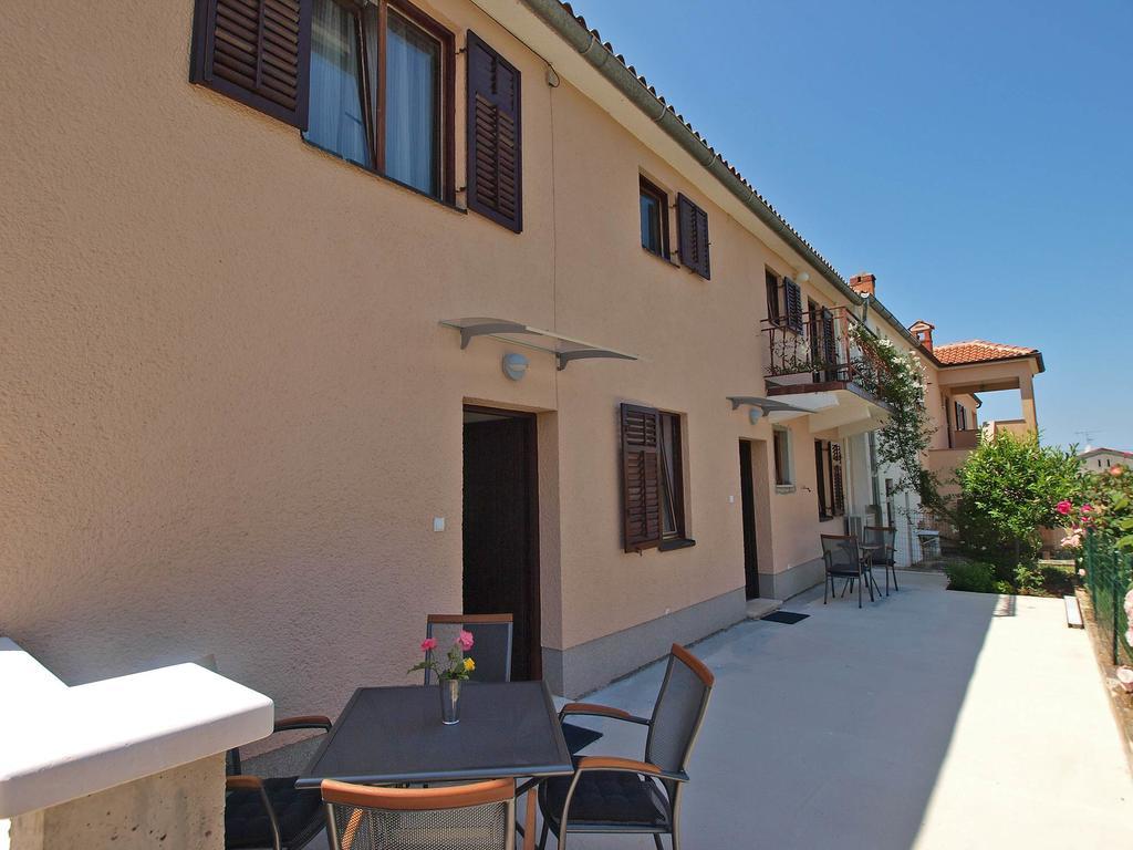 Apartments Dvigradska 1103 Porec Exterior photo